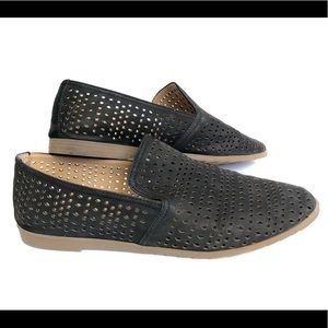 Franco Sarto Faryn Trendy Cut Out Black Slip On Flats